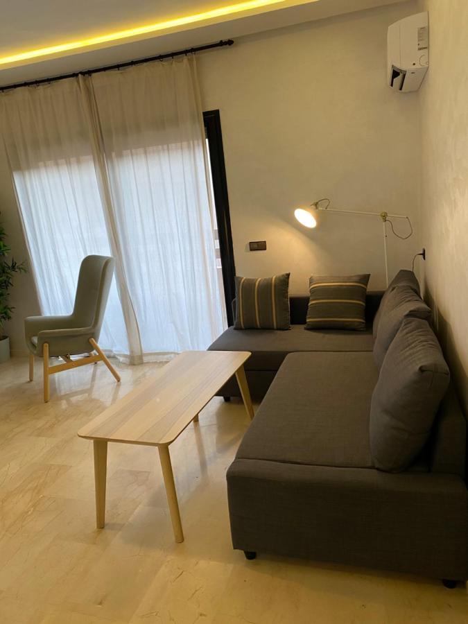 Superbe Appartement Uniquement Pour Les Familles Marraquexe Exterior foto